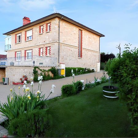 Appartement Charmant A Toulonjac Avec Jardin Et Terrasse 110 M² Exterior foto
