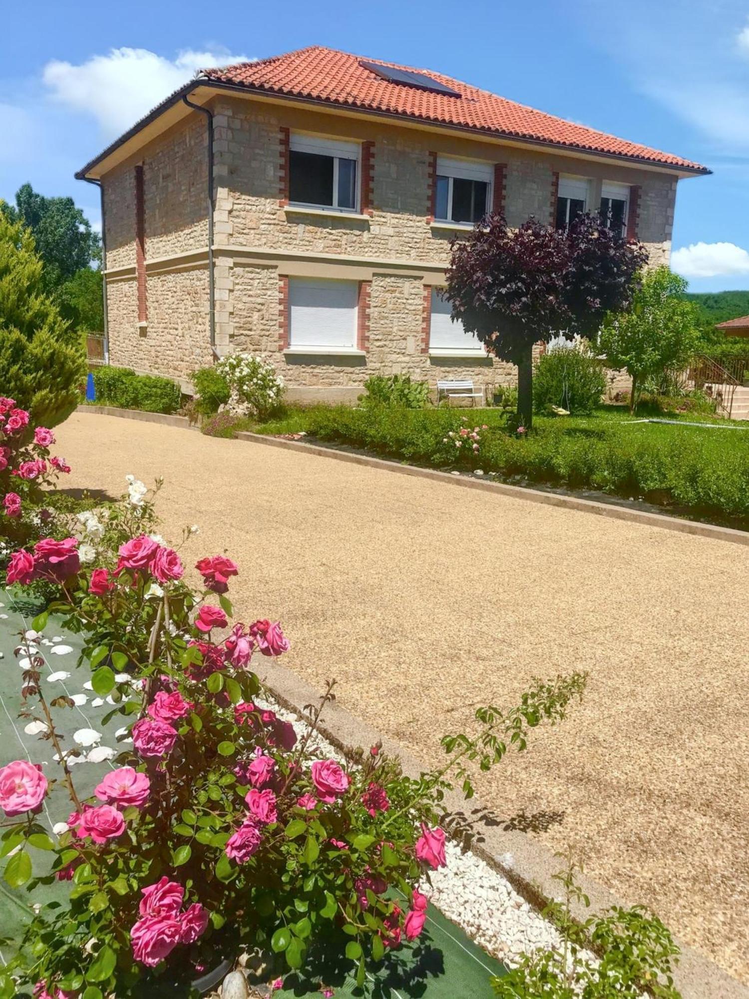 Appartement Charmant A Toulonjac Avec Jardin Et Terrasse 110 M² Exterior foto